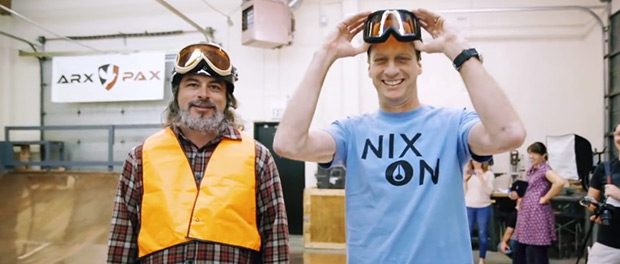 Dave Carnie, Tony Hawk. © Hendo Hover